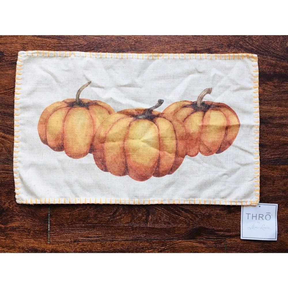 New Thro by Marlo Lorenz Pillow Cover Case Orange Pumpkins Beige Zip Sz 12”x20"
